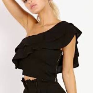 Flynn Skye Classic Ruffle one shoulder Black Top size XS